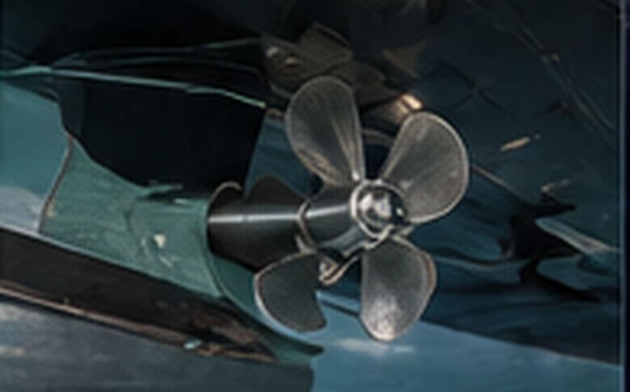 Propeller und Antrieb eines Bootes